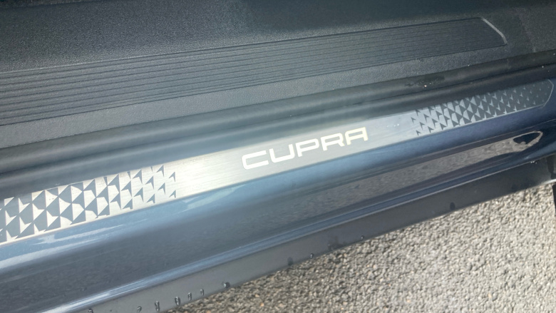 CUPRA Tavascan 250kW VZ2 77kWh AWD 5dr Auto Electric Estate